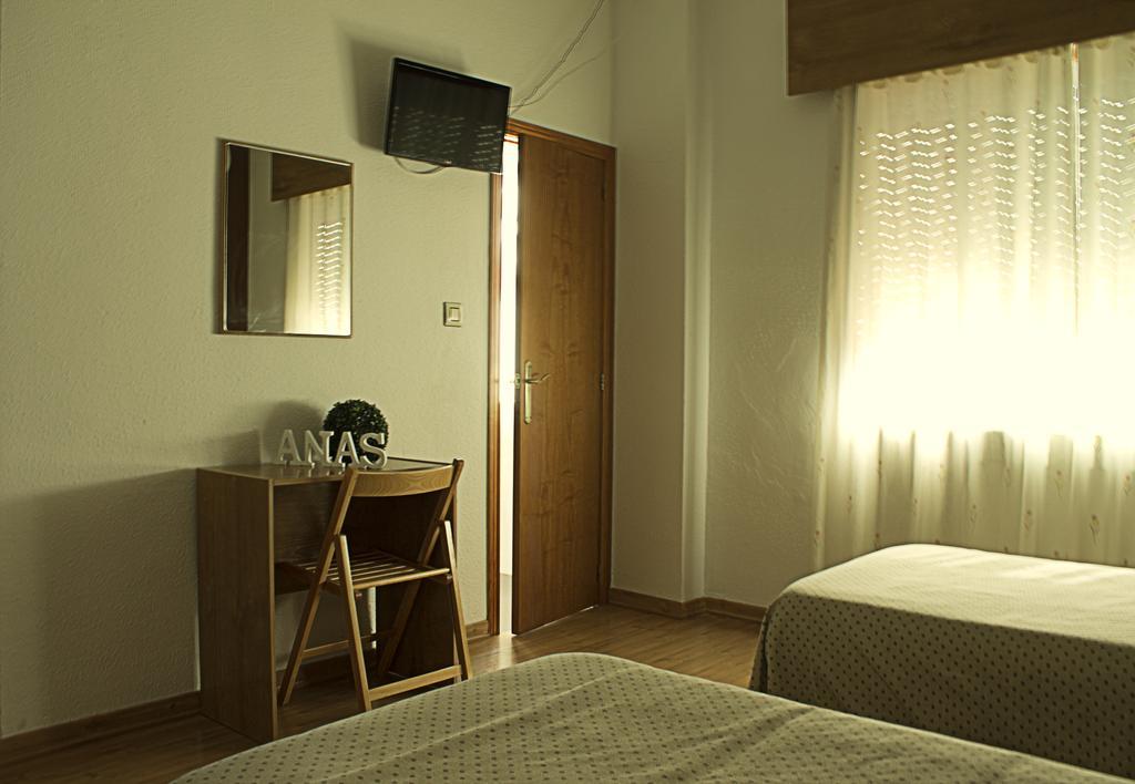 Hostal Anas Mérida Exterior foto